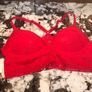 Cute VS red bralette